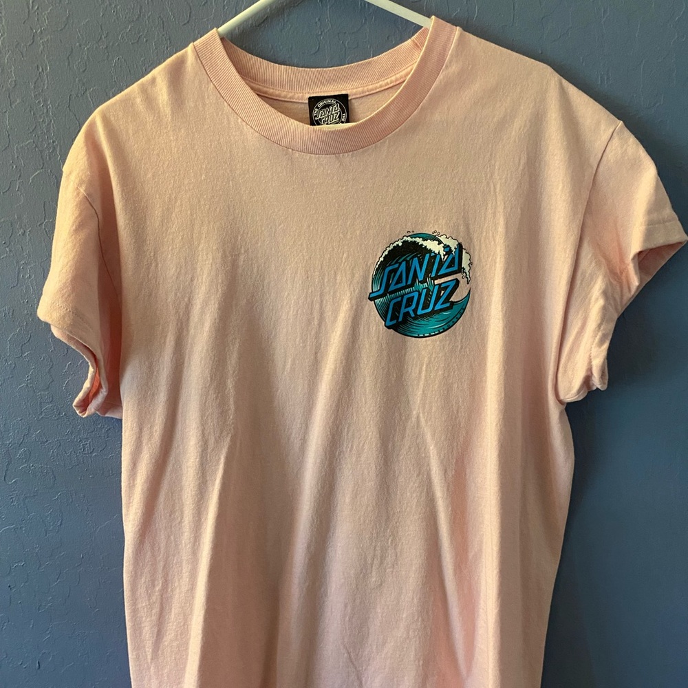 Pink Men’s Santa Cruz large t shirt